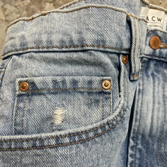 ARDENE A.C.W. STRAIGHT-LEG DENIM size 11= 30 Light wash - Picture 8 of 14